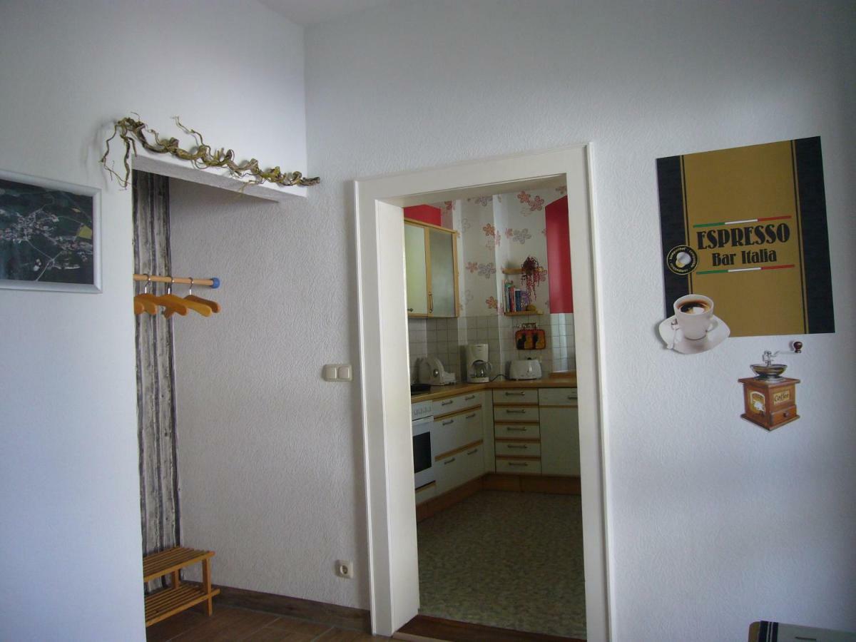 Plech Ferienwohnung Im Alten Schulhaus - Keine Monteure מראה חיצוני תמונה
